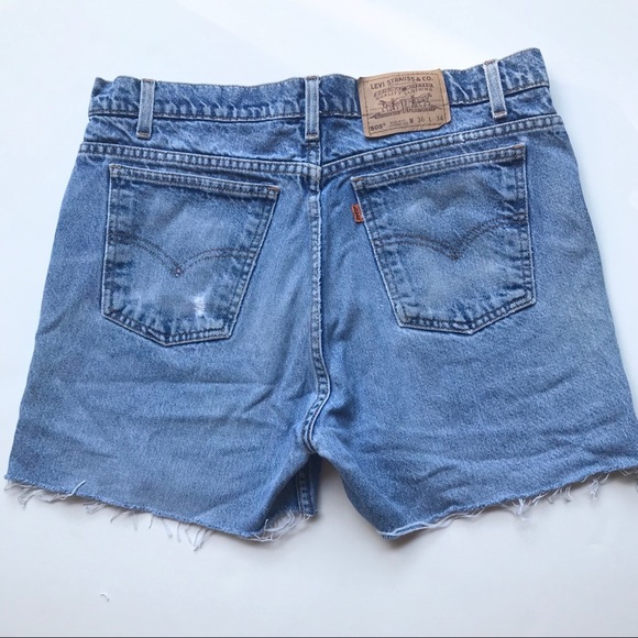 Vintage Levi’s 505 cut off shorts - Picture 1 of 4